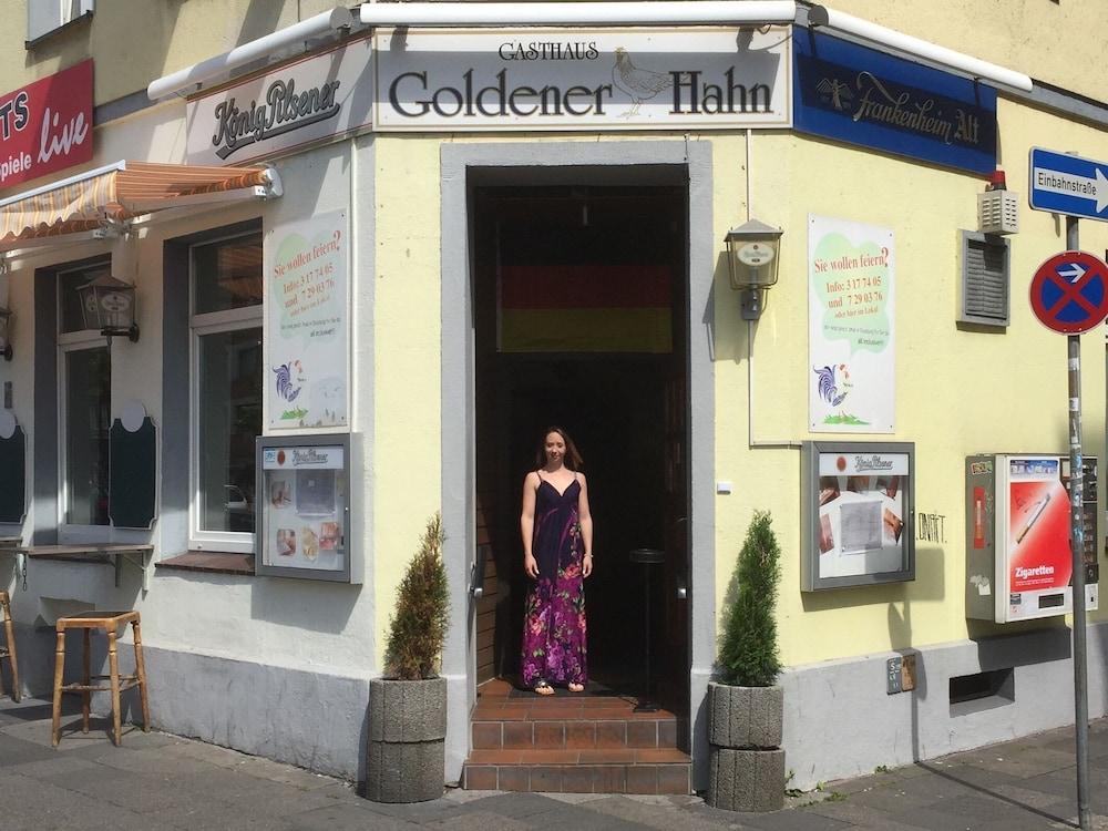 Hotel Goldener Hahn Duisburg Exterior foto